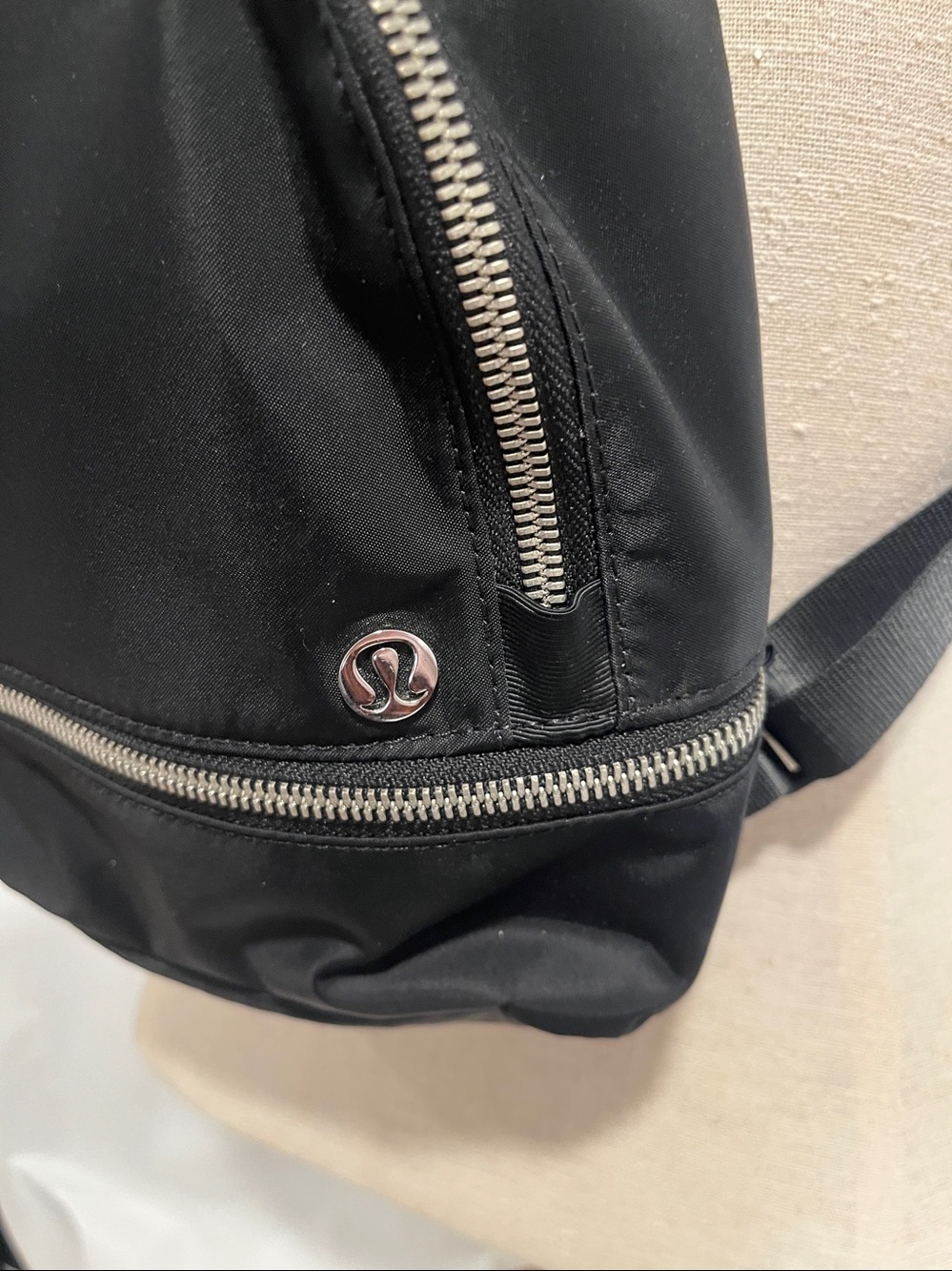 Lululemon City Adventurer Backpack Micro 3L - Picture 3 of 11